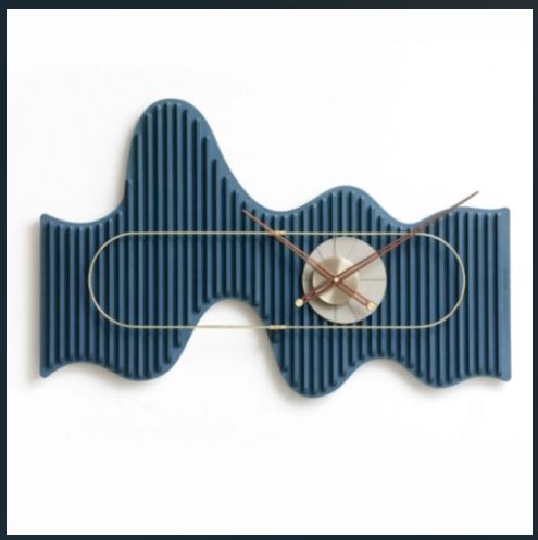 Modern Wooden Style Wall Clock / Ruchi