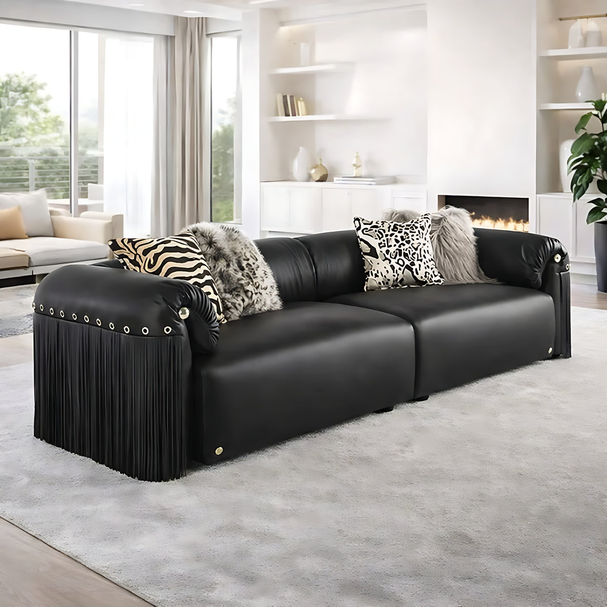 Italian Style Leather Sofa / Ruchi