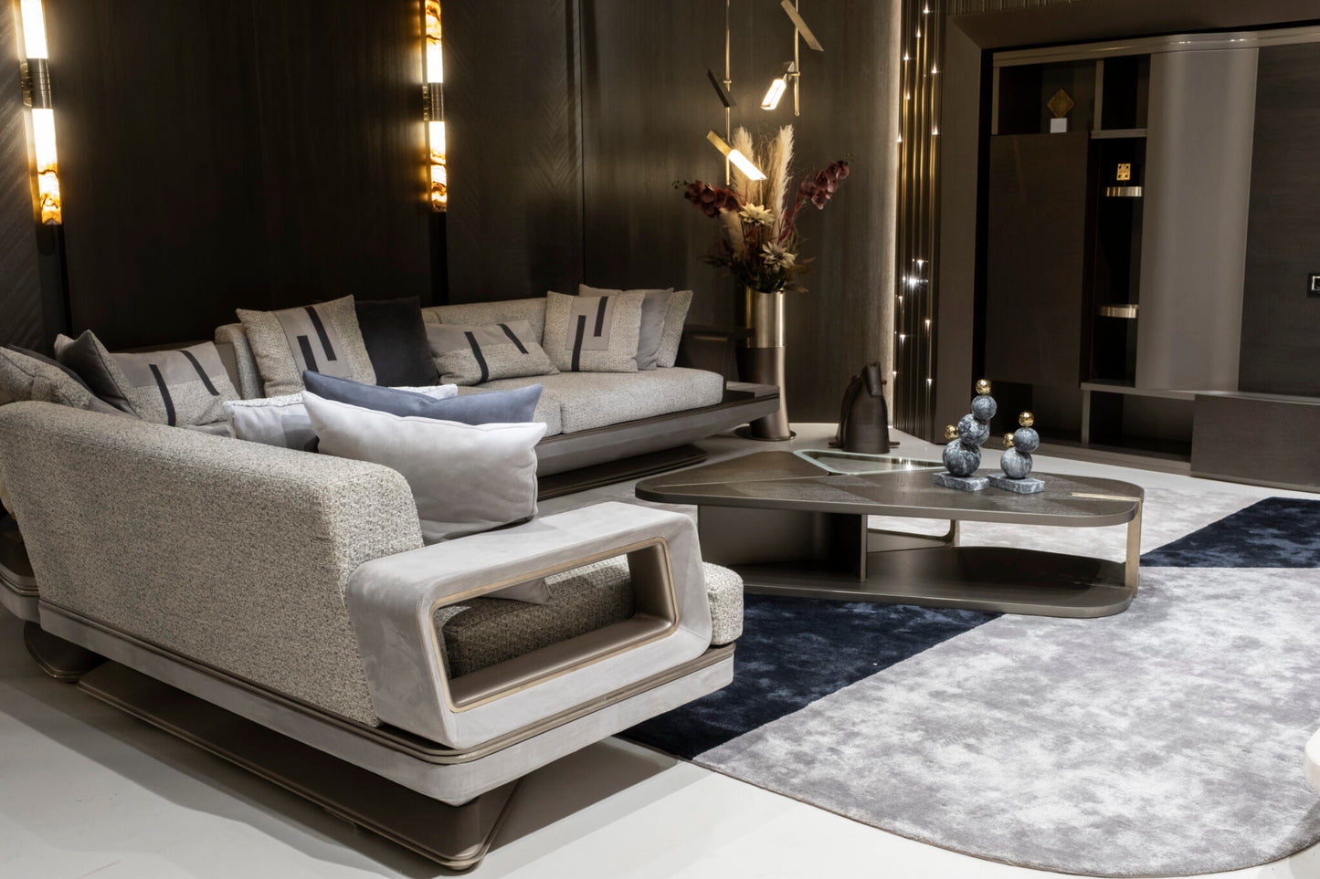 Boucle Fabric Upholstered L-Shaped Sectional Sofa / Ruchi