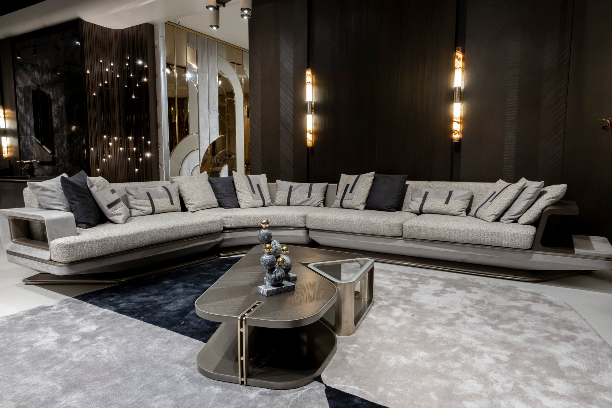 Boucle Fabric Upholstered L-Shaped Sectional Sofa / Ruchi