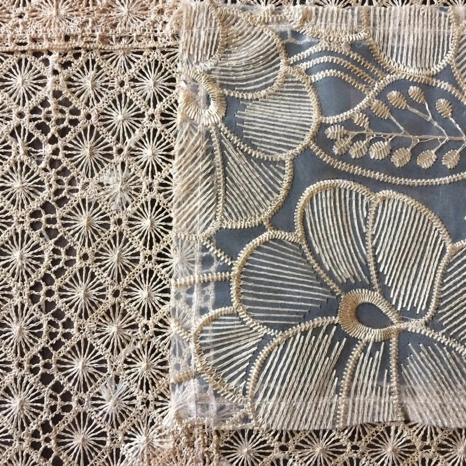 Cotton Linen Floral Design Placemat Set of 5 / Ruchi 