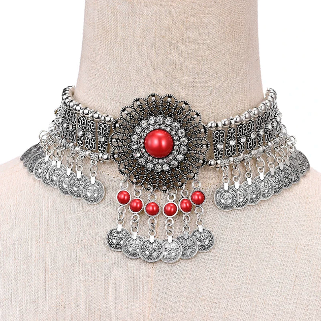 Crystal Beaded Choker Necklace / Ruchi