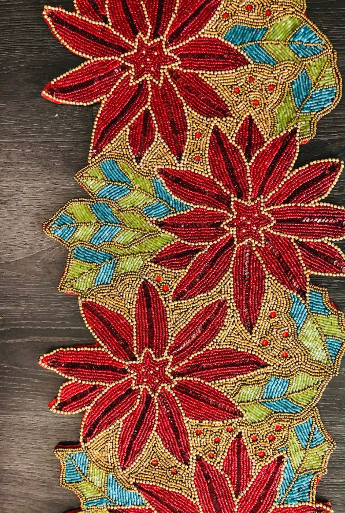 Leafy Floral Beaded Table Runner / Ruchi