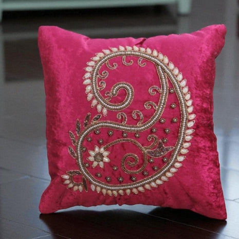 Pink Velvet Cushion Cover Set / Ruchi