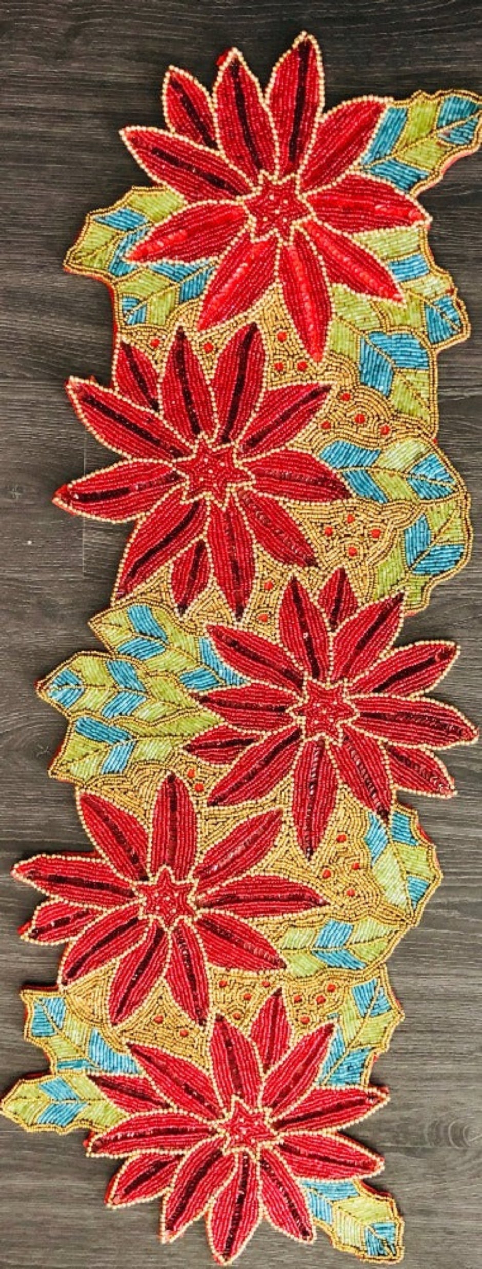 Leafy Floral Beaded Table Runner / Ruchi