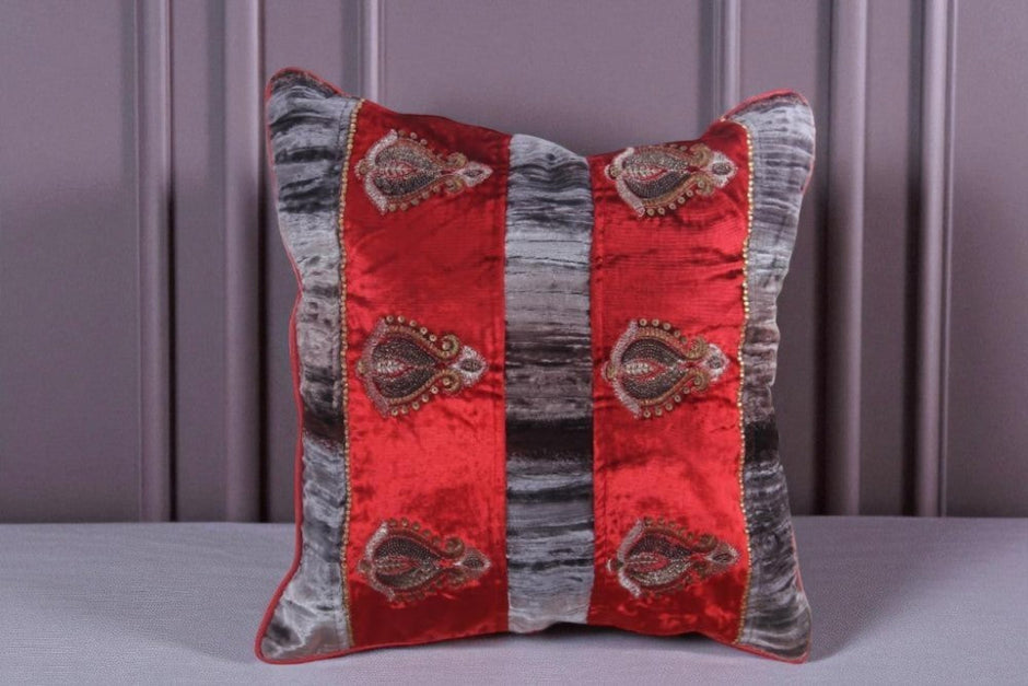 5 PCS Short Plush Cushion Covers / Ruchi
