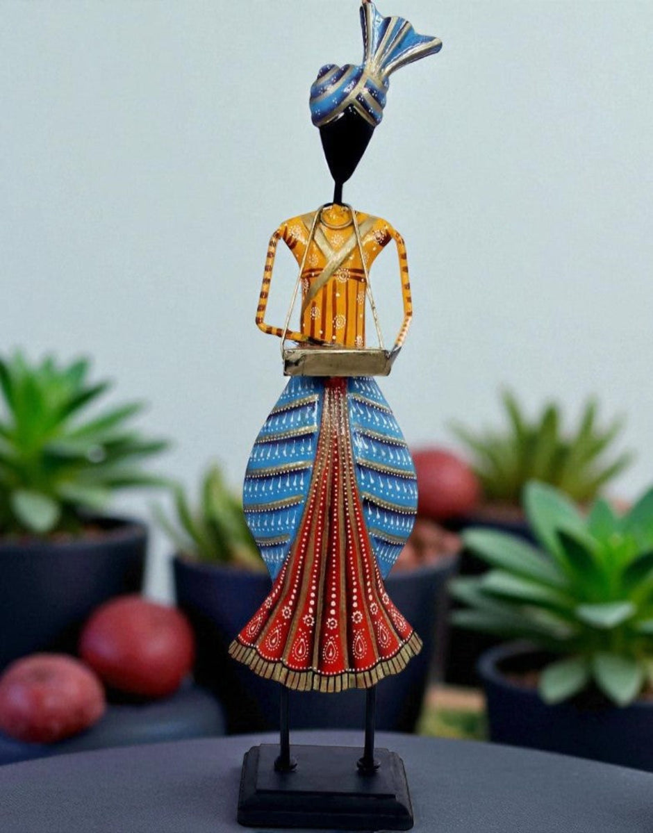 Artfully Handcrafted Metal Show Piece / Ruchi