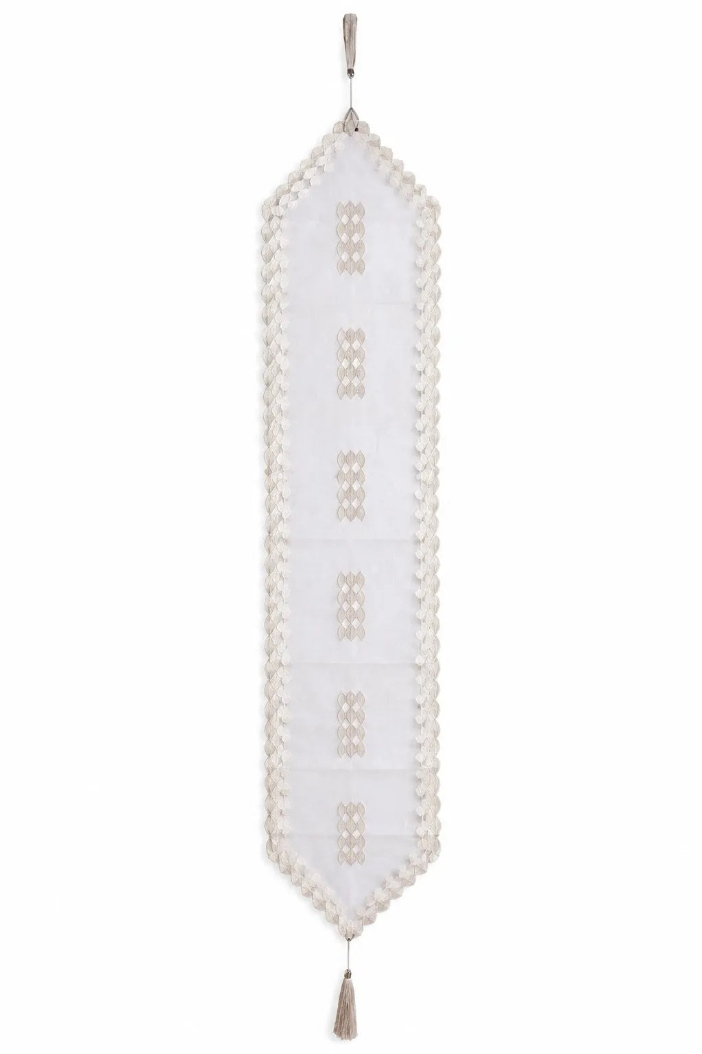 Classic Vintage Design Linen Table Runner / Ruchi