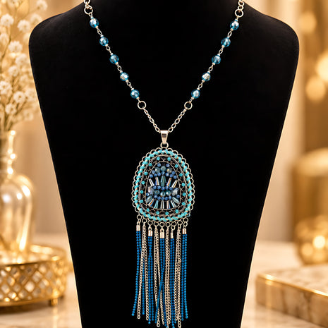 Blue Beaded Bohemian Pendant Necklace / Ruchi