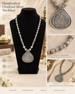 Traditional Ganesha Teardrop Alloy Pendant Necklace / Ruchi