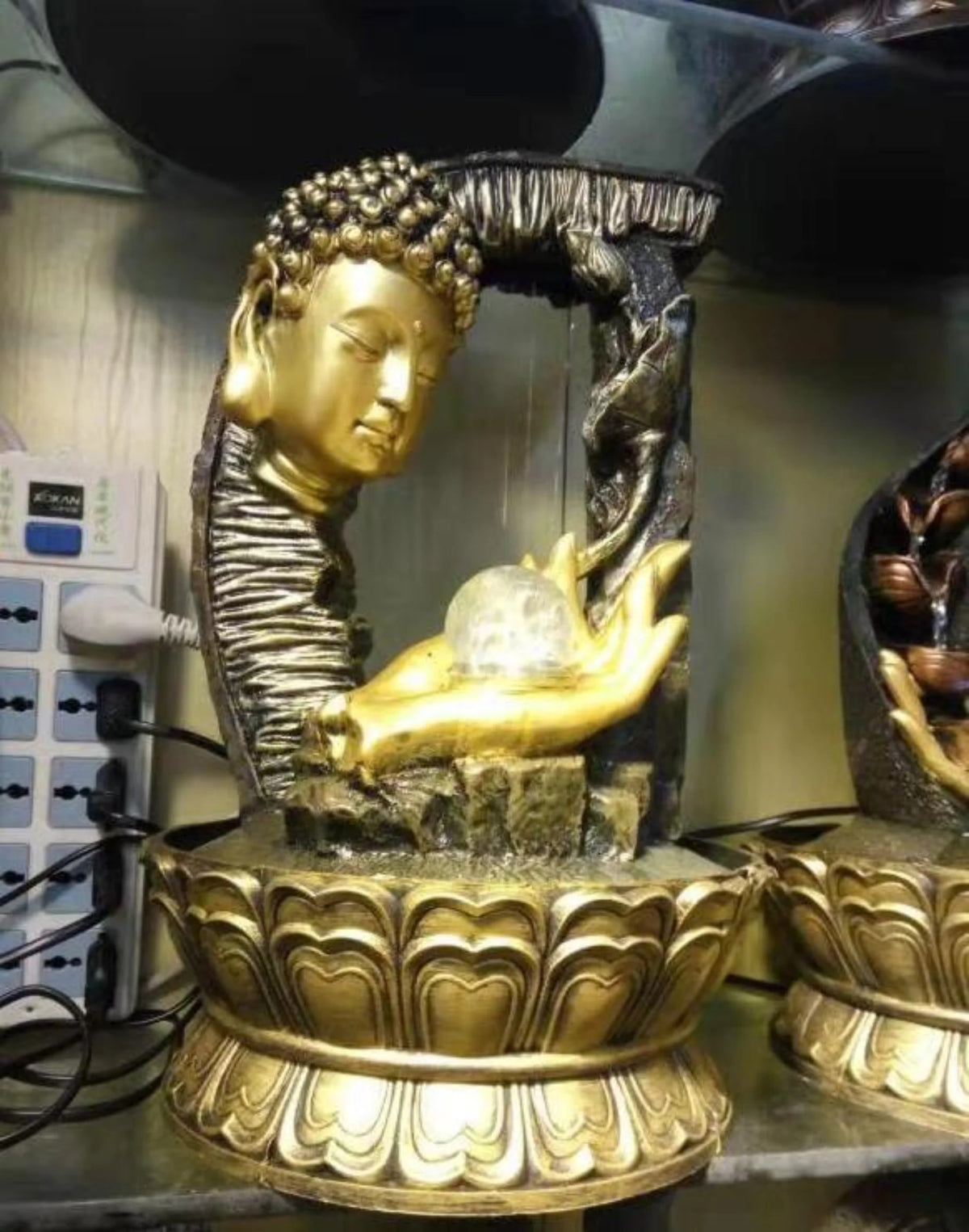 Golden LED Resin Water Fountain / Ruchi