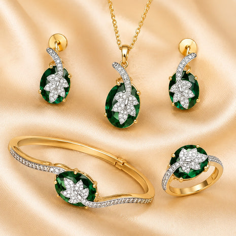 Leaf Design Green Gemstone Jewelry Set / Ruchi