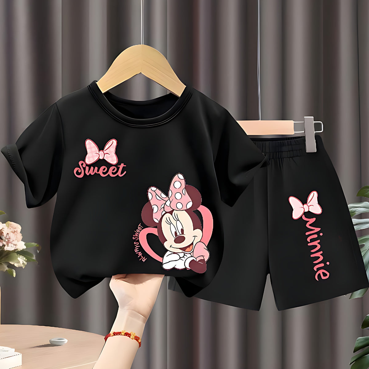 Kids Casual Polyester T-Shirt and Shorts Set / Ruchi
