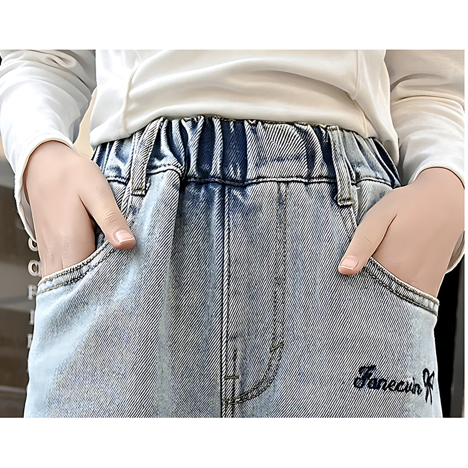 Wide-Leg Design Embroidered Denim Jeans For Girls / Ruchi