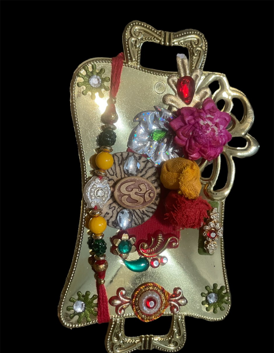 Lumba Rakhi Designer Set For Brother / Ruchi