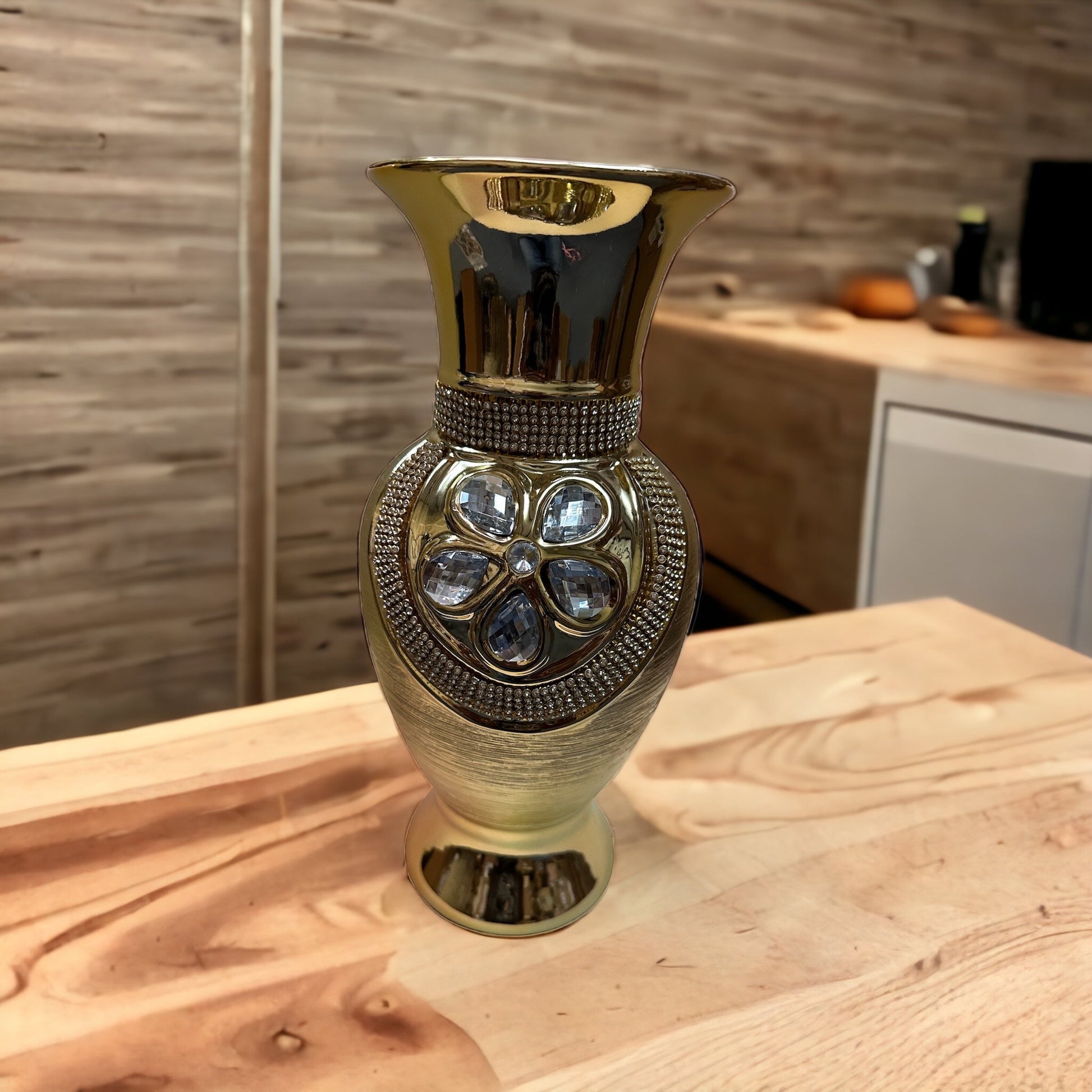 Exquisite Gold Ceramic Tabletop Vase / Ruchi