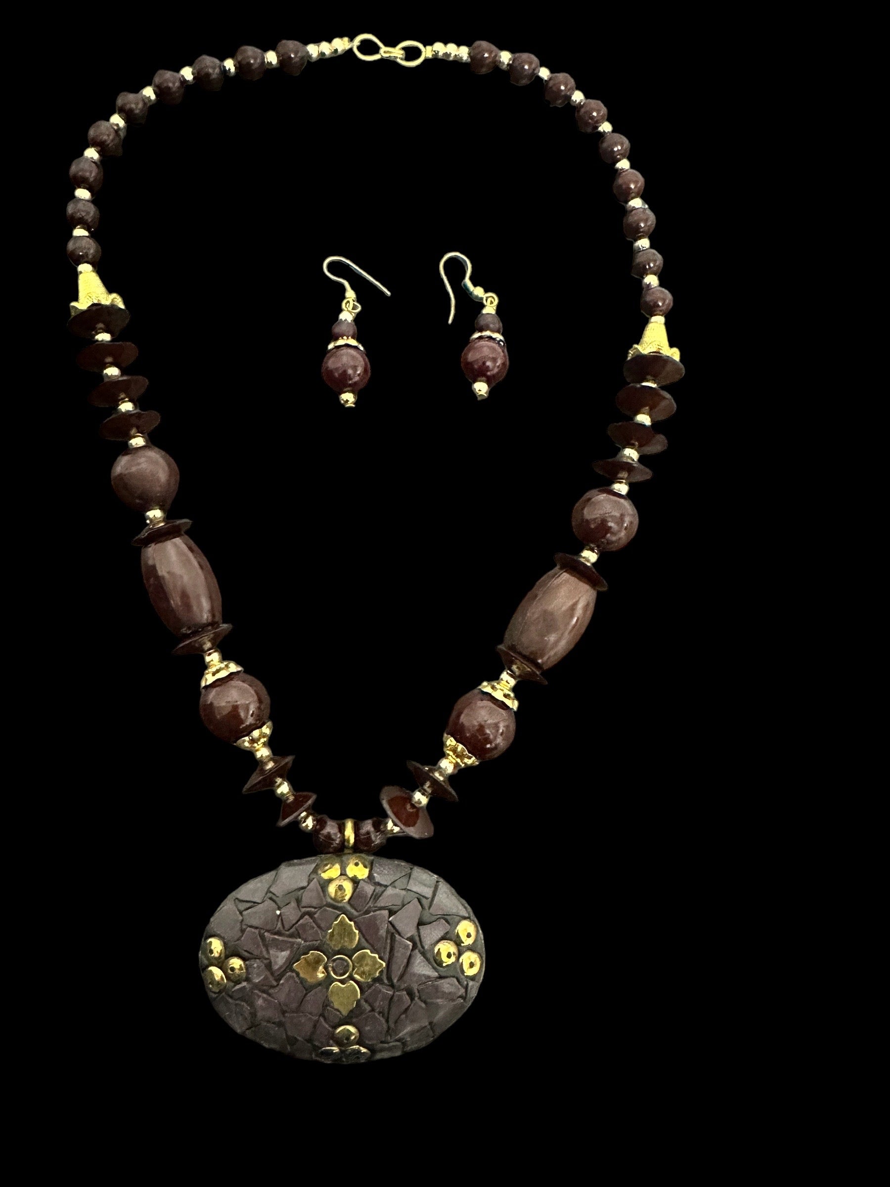 Captivating Semi-Precious Stone Brown Wooden Beaded Necklace And Earrings Set / Ruchi