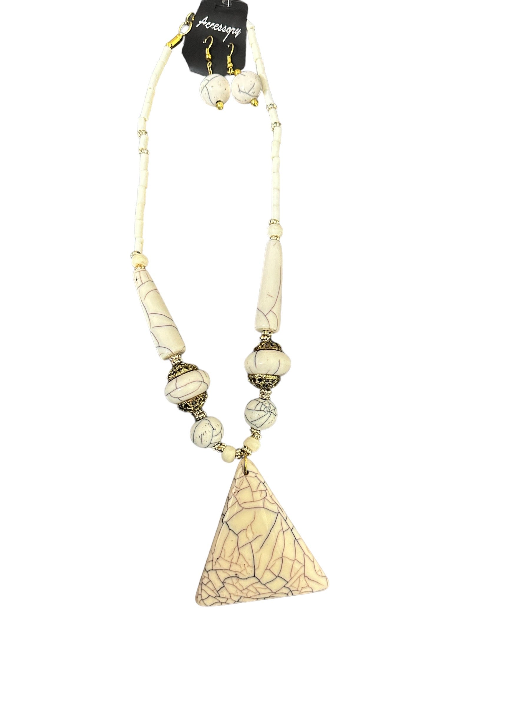 White Coral Beaded Necklace And Earrings Set / Ruchi