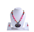 Oval Pendant Vintage Necklace Set / Ruchi