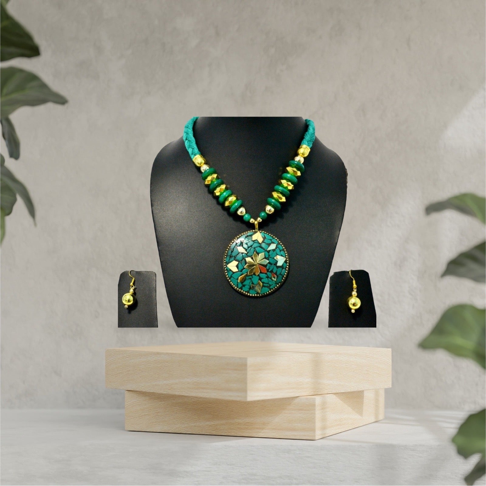 Traditional Wooden Beaded Necklace And Earrings Set / Ruchi