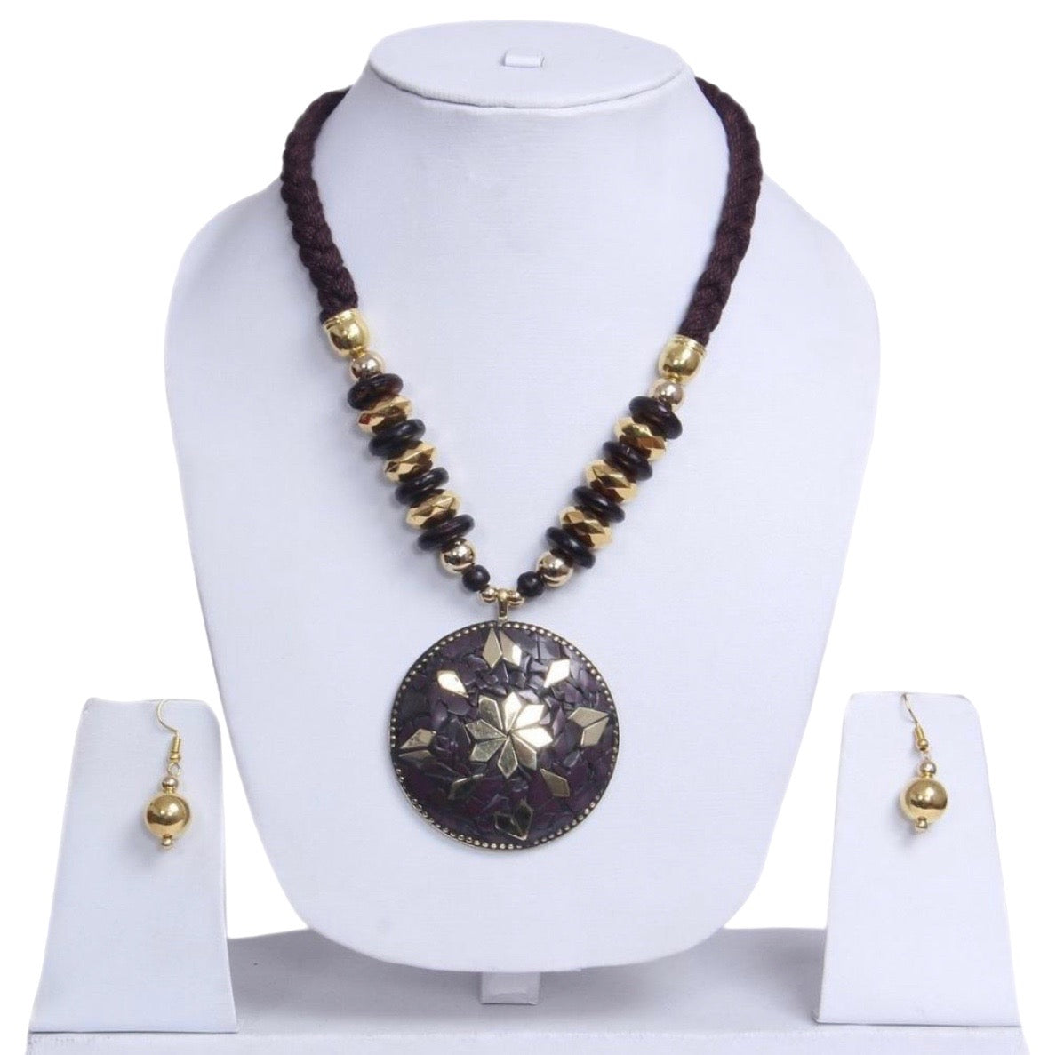 Round Stone Wooden Beaded Necklace Set / Ruchi