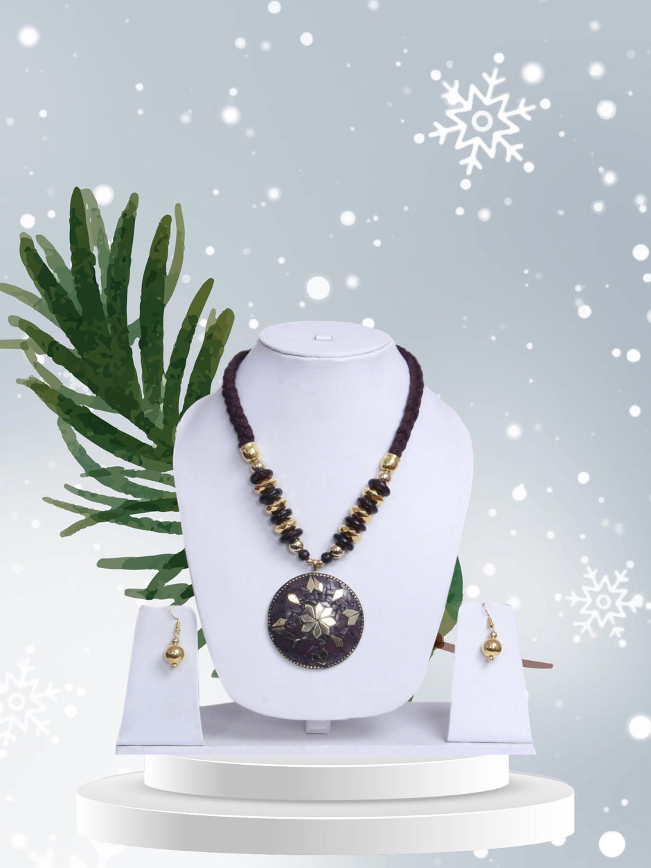 Round Stone Wooden Beaded Necklace Set / Ruchi