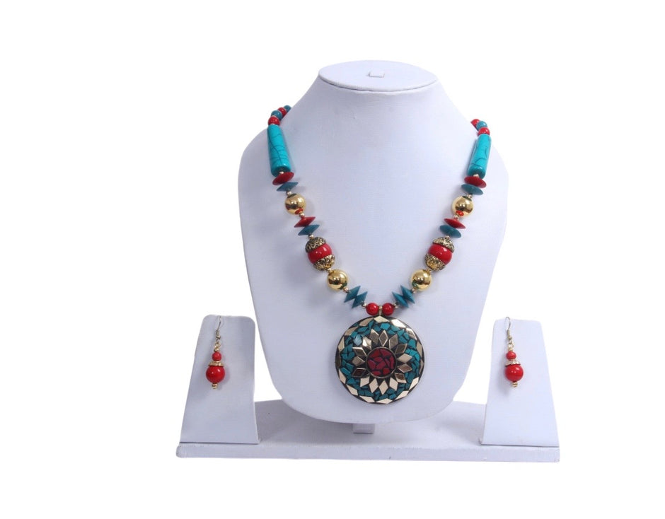 Crystal Wooden Beaded Necklace Set / Ruchi