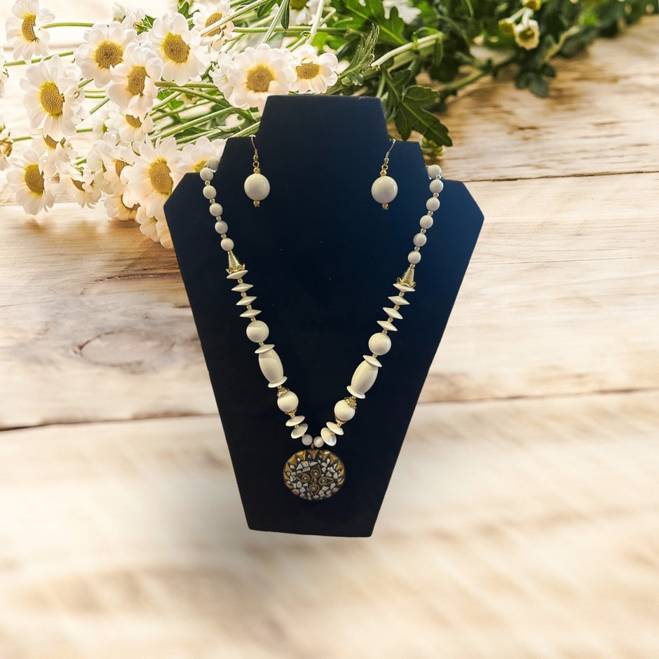 White Beaded Pendant Necklace Earrings Set / Ruchi
