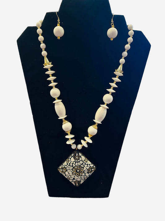 Endearing Square Pendant White Wooden Beaded Necklace And Earrings Set / Ruchi