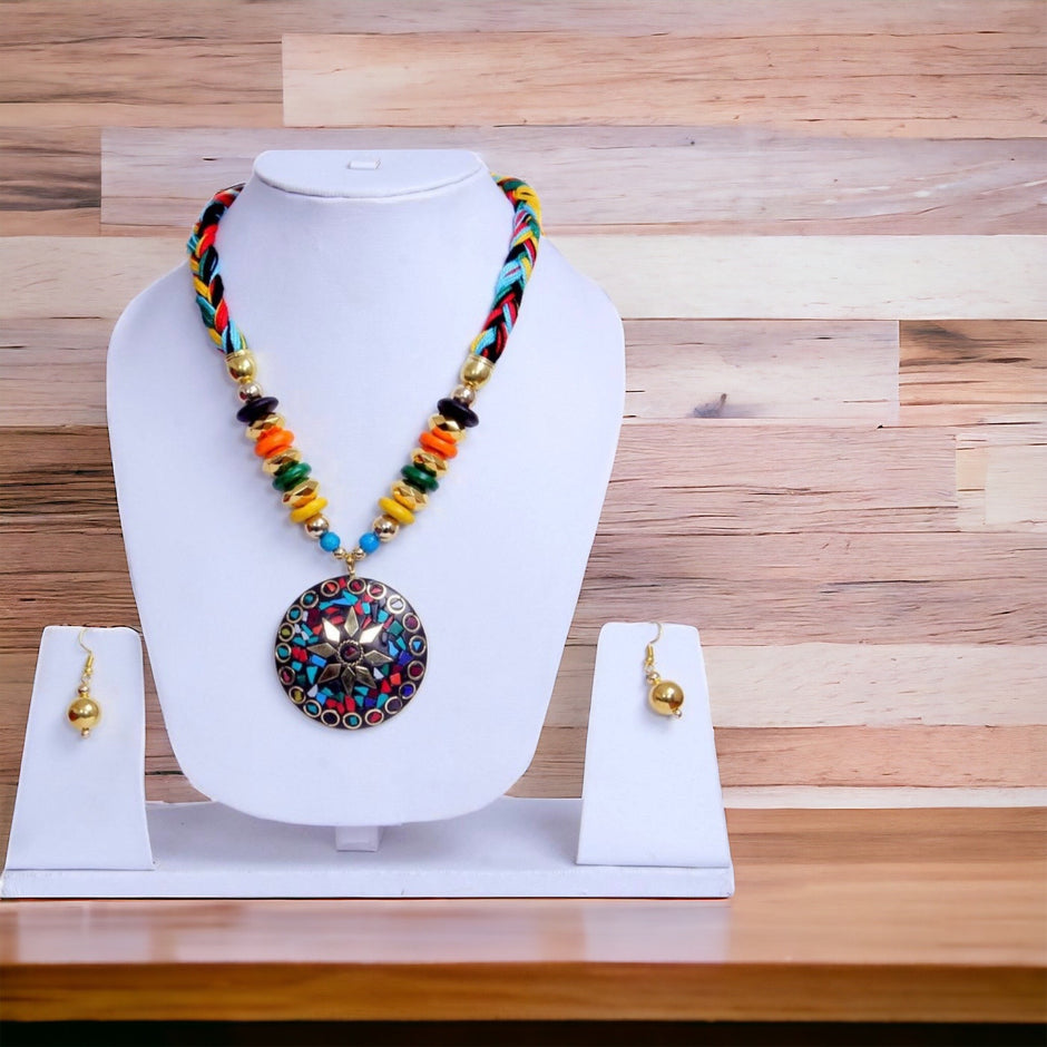Crystal Wooden Beaded Necklace Set / Ruchi