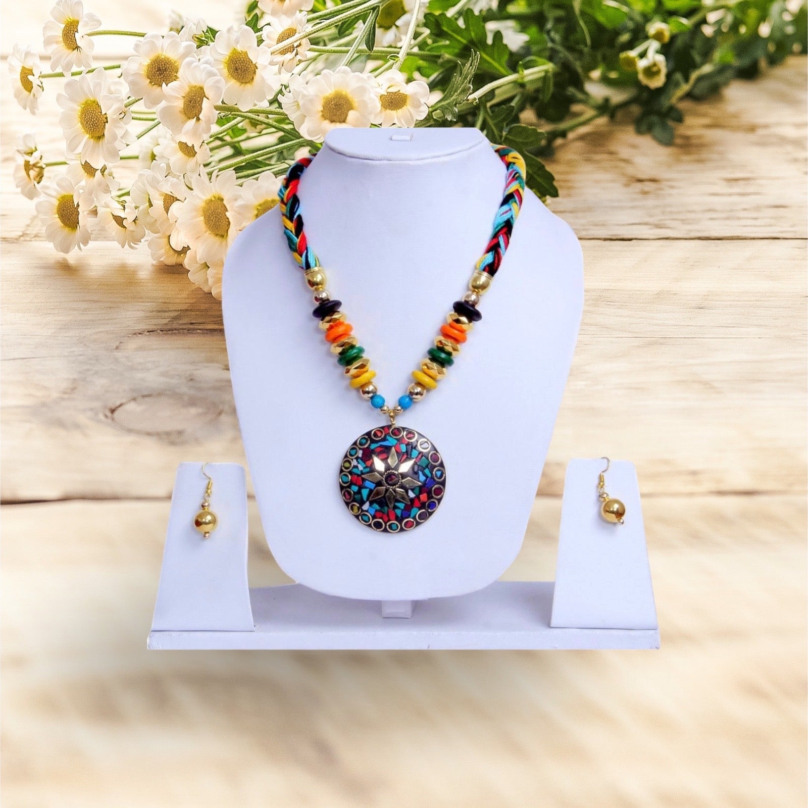 Crystal Wooden Beaded Necklace Set / Ruchi