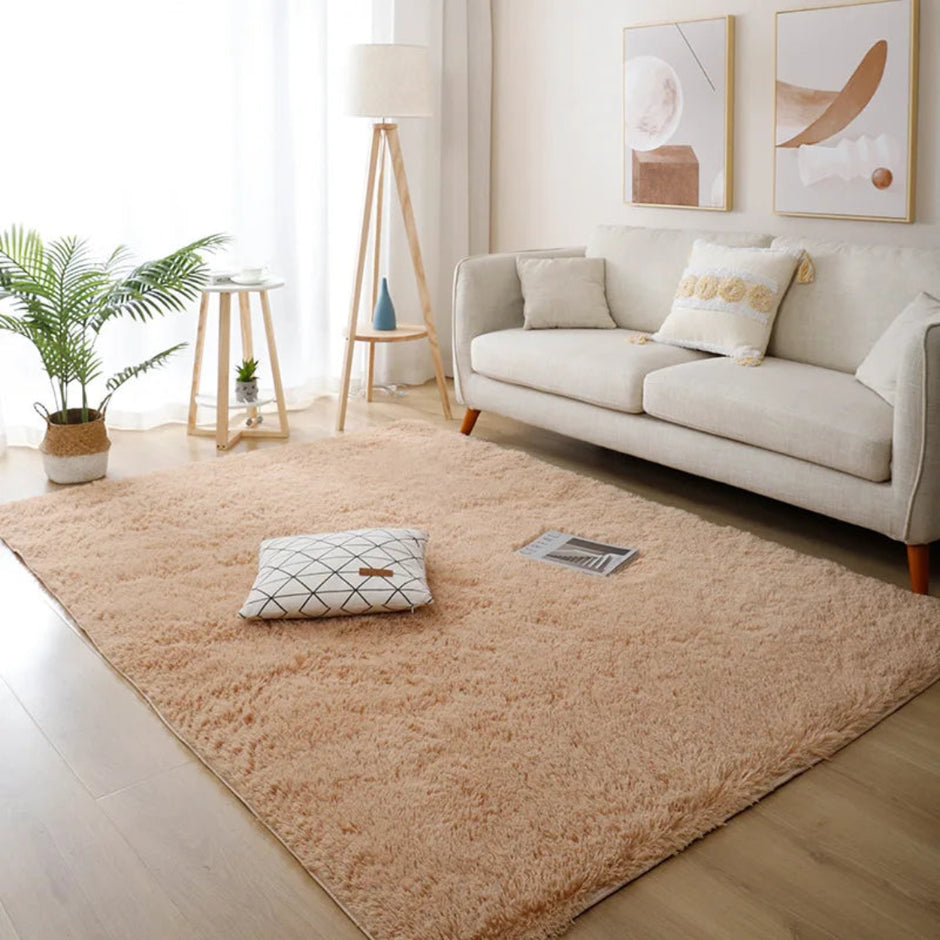 Palatial Pattern Non-Slip Polyester Area Rug / Ruchi