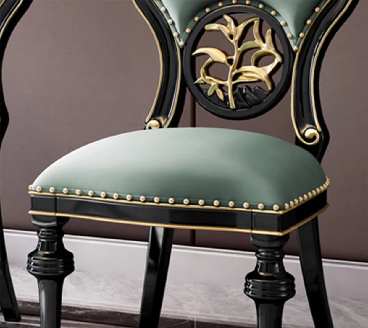 Round Marble Dining Table Set / Ruchi