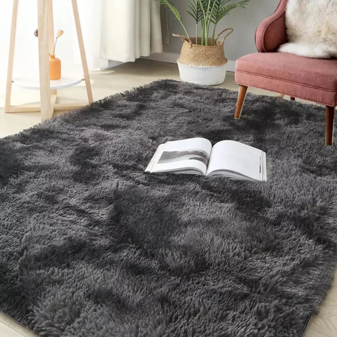 Shaded Design Non-Slip Polyester Area Rug / Ruchi