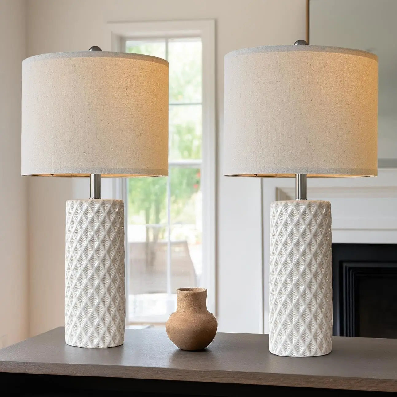 Modern Ceramic Table Lamp Set of 2 / Ruchi