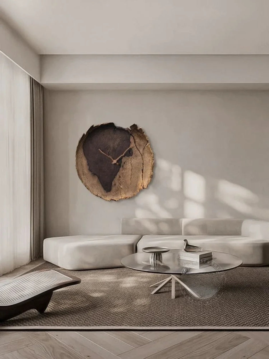 Wood Themed Round Wall Clock / Ruchi
