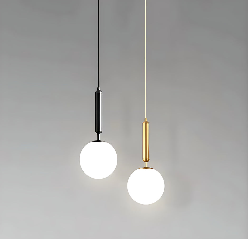 Round Glass Hanging Pendant Light / Ruchi