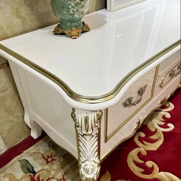Traditional European Wooden TV Stand / Ruchi