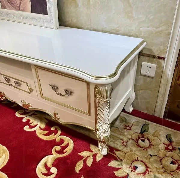 Traditional European Wooden TV Stand / Ruchi