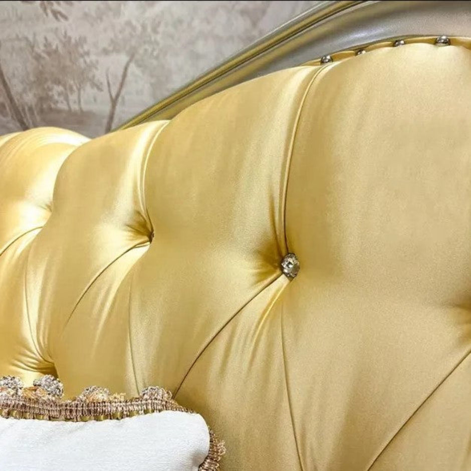 Printed Fabric Upholstered European Sofa Set / Ruchi