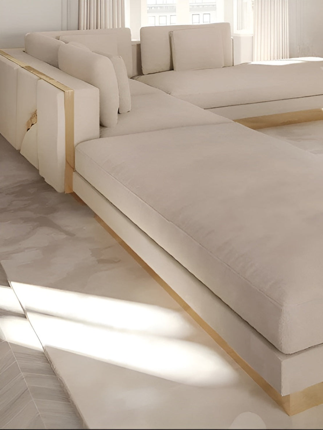 Fabric Upholstered Sectional Sofa / Ruchi