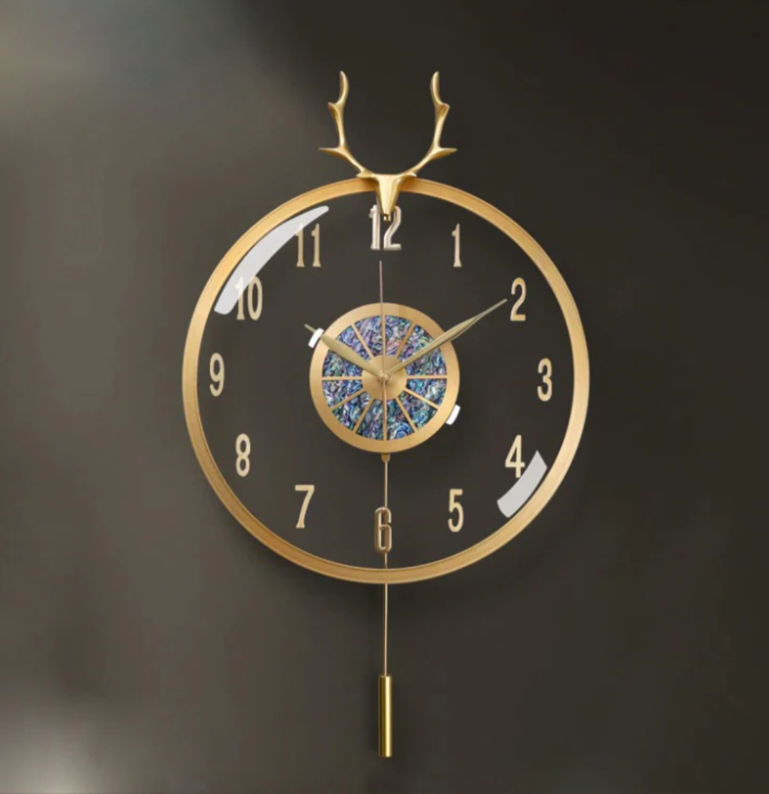 Modern Metal Wall Clock With Pendulum / Ruchi