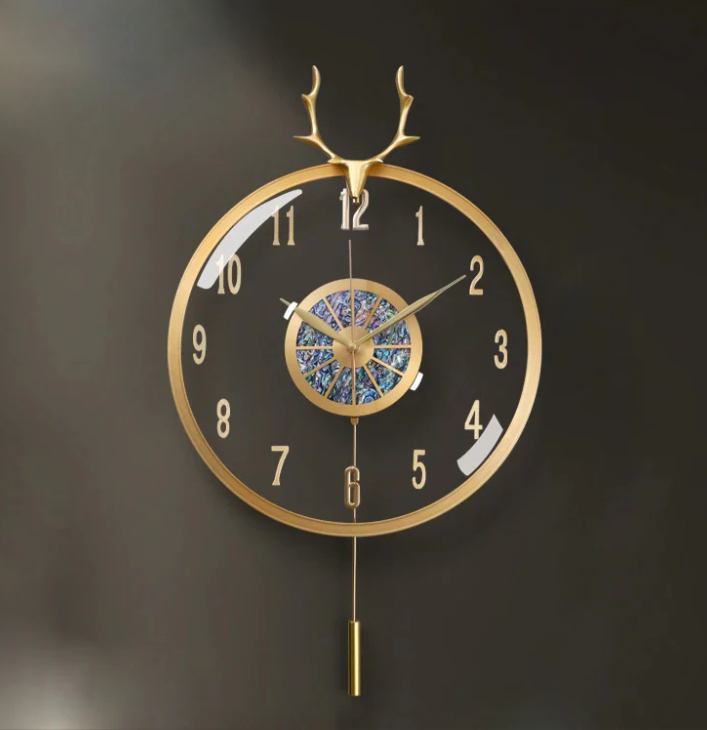Modern Metal Wall Clock With Pendulum / Ruchi
