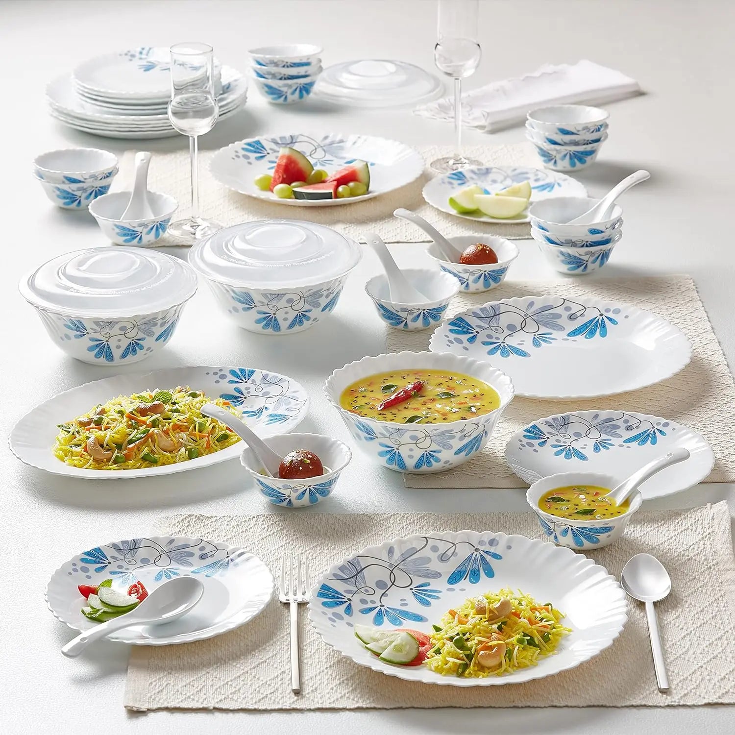 35 Pieces White Dinner Plates & Bowls Set / Ruchi
