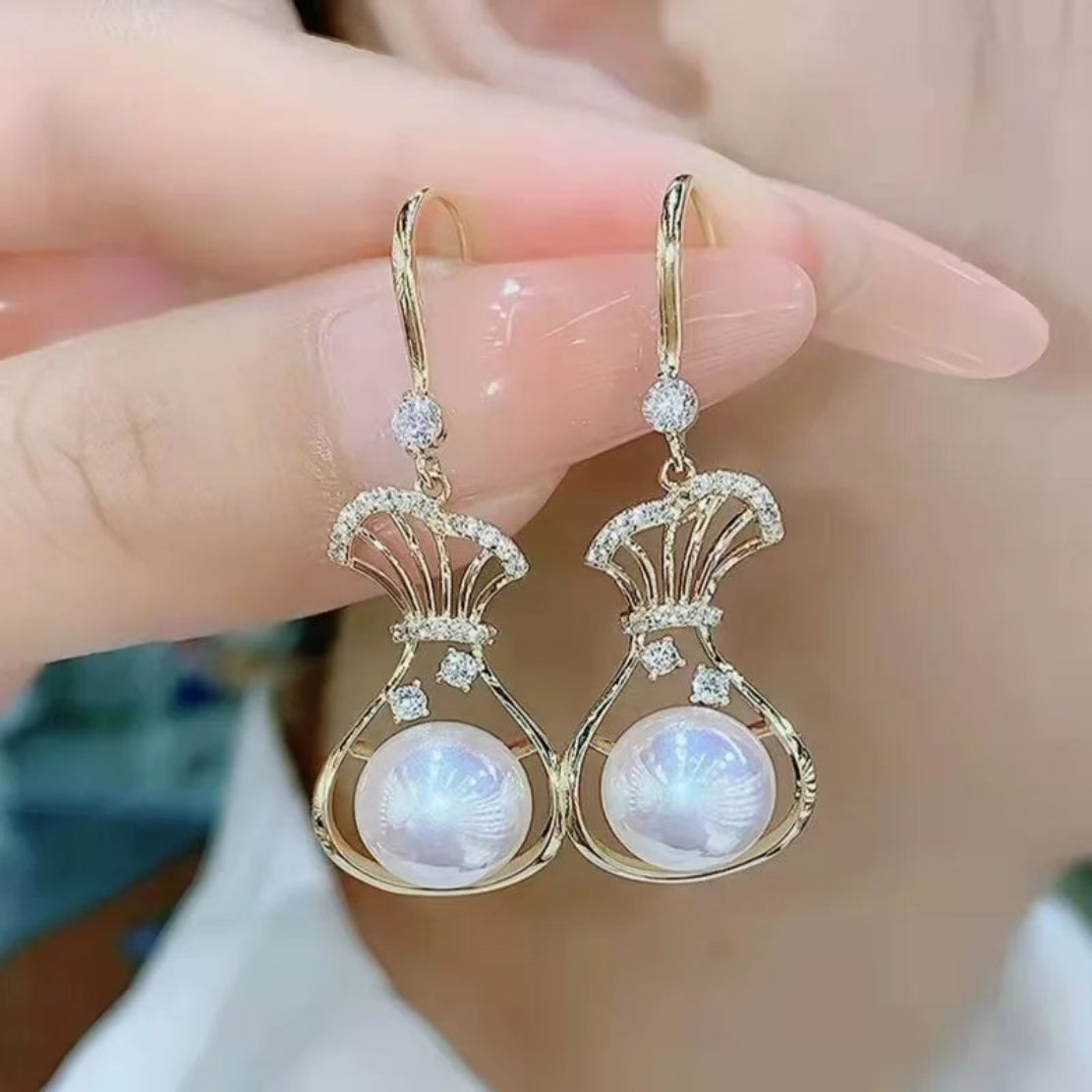 Round Cubic Zirconia Drop Earrings / Ruchi 