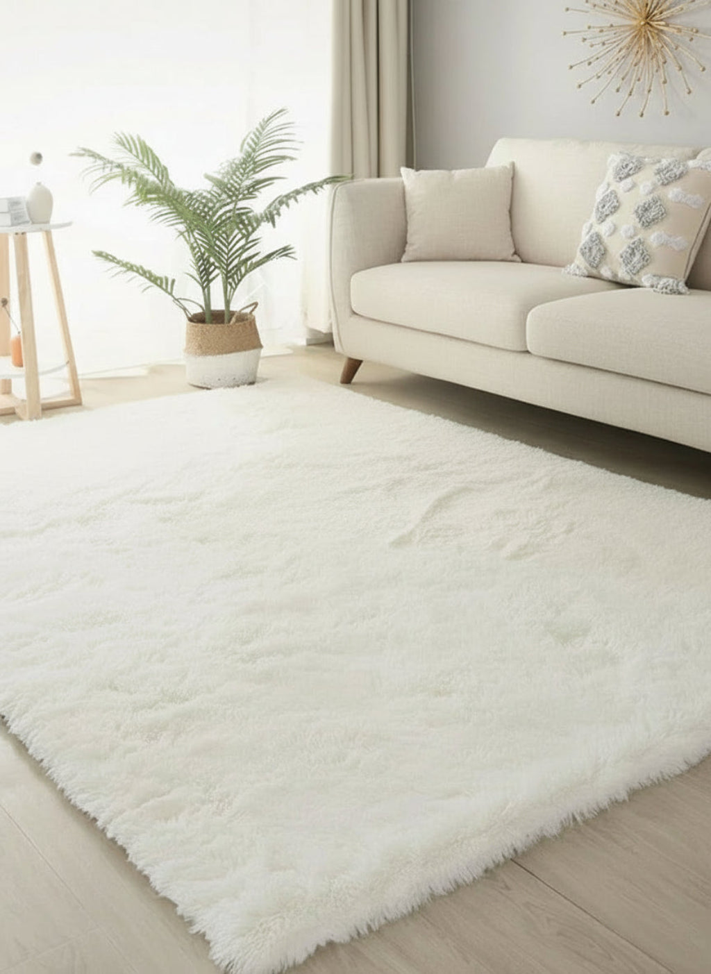Palatial Pattern Non-Slip Polyester Area Rug / Ruchi