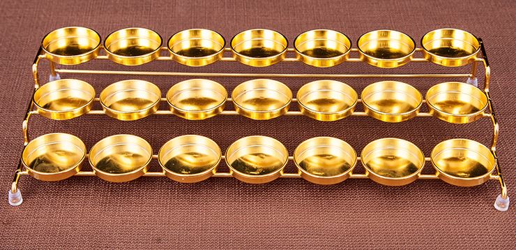 Exquisite Lotus Pattern Golden Candle Holders / Ruchi