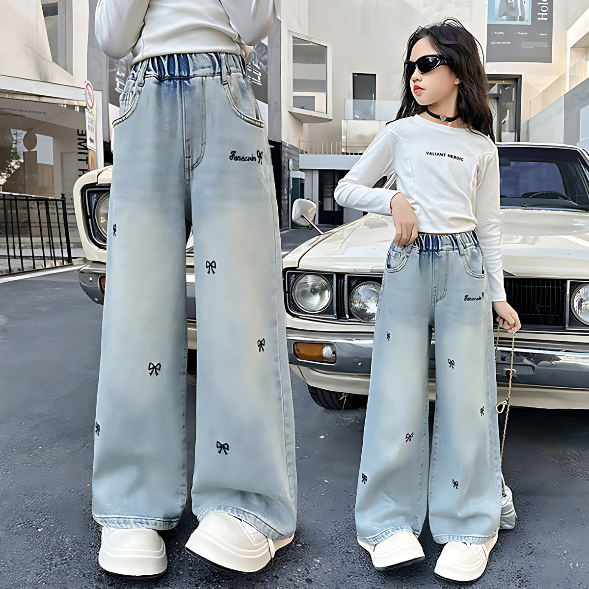 Wide-Leg Design Embroidered Denim Jeans For Girls / Ruchi