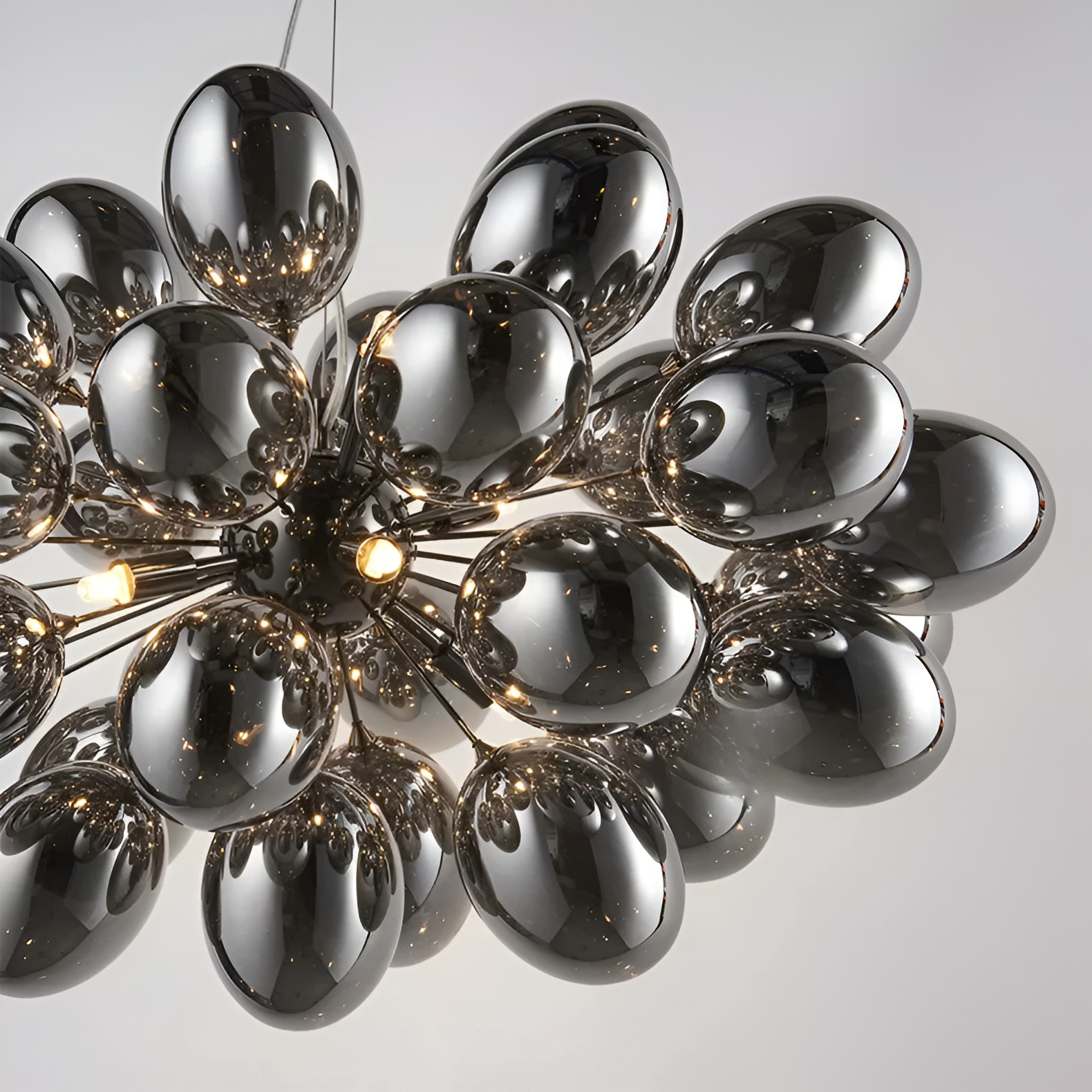 Modern Balloon Glass LED Pendant Chandelier Light / Ruchi