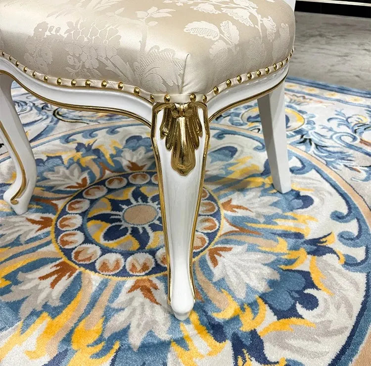 European Wooden Round Dining Table With 6 Chairs / Ruchi